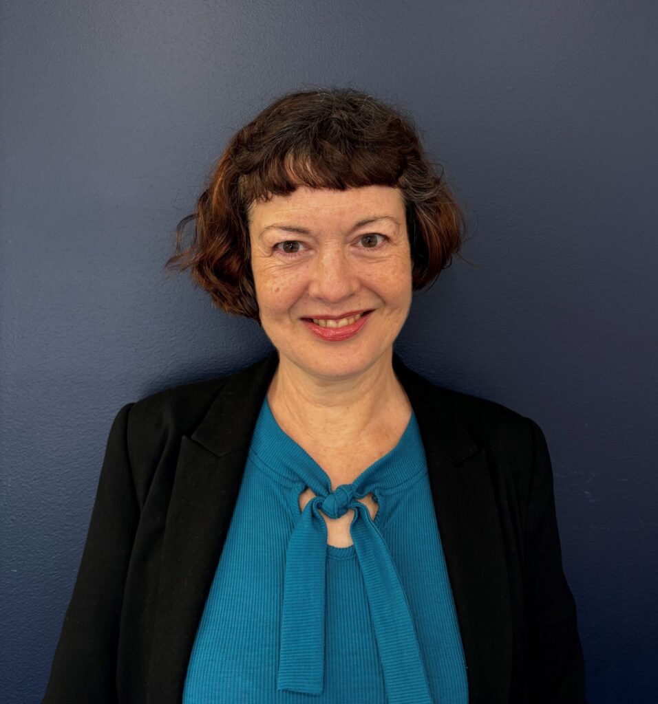 Elise Jaye - Senior Legal Secretary